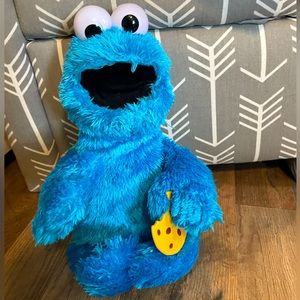 Interactive Talking Cookie Monster Plushie Like New